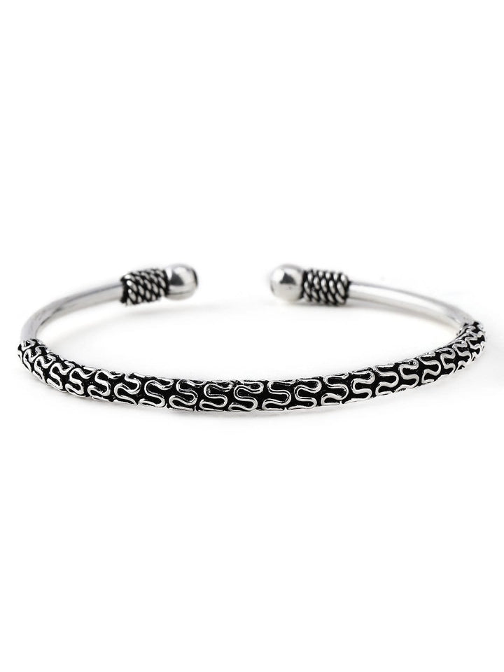 Rubans Silver Plated Handcrafted Oxidised Bracelet Bangles & Bracelets