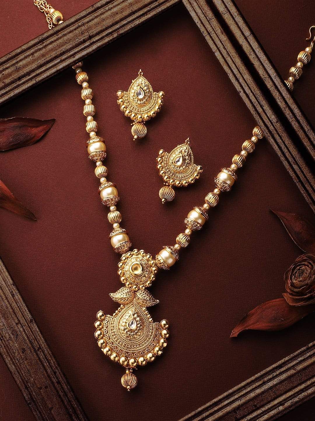 Rubans Traditional Handcrafted Gold Toned Kundan Embellished With Pearl And Gold Filigree  Beads Necklace Set Necklace Set