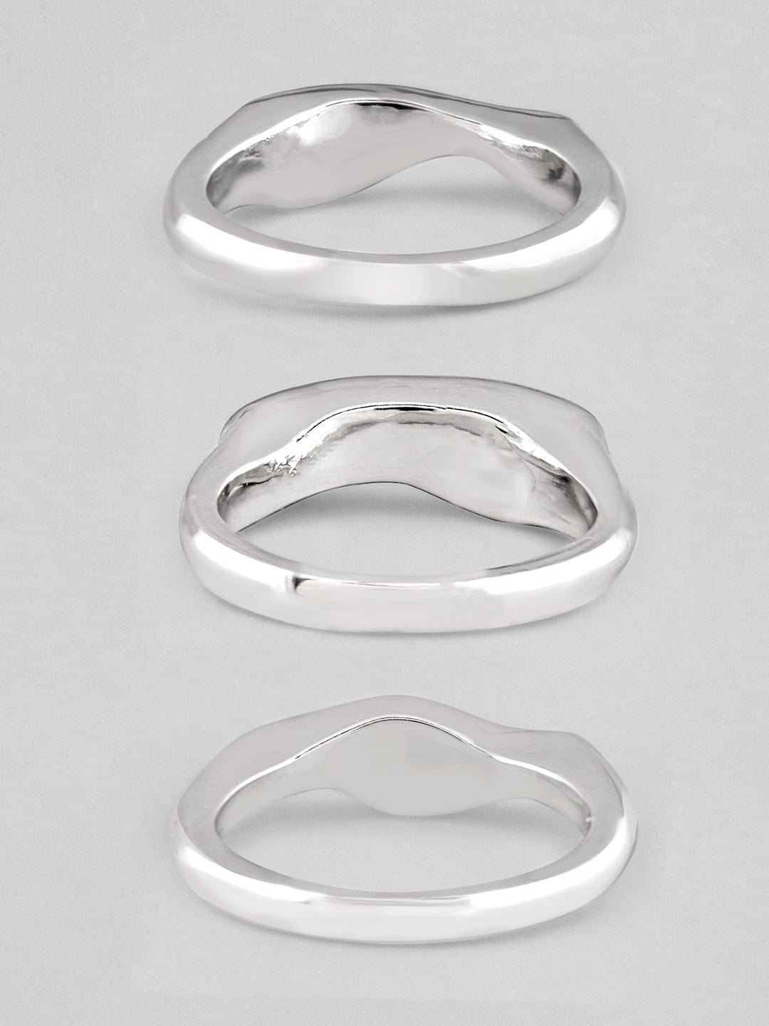 Rubans Voguish Set Of 3 Silver-Plated Blue White Enamel Finger Rings Rings