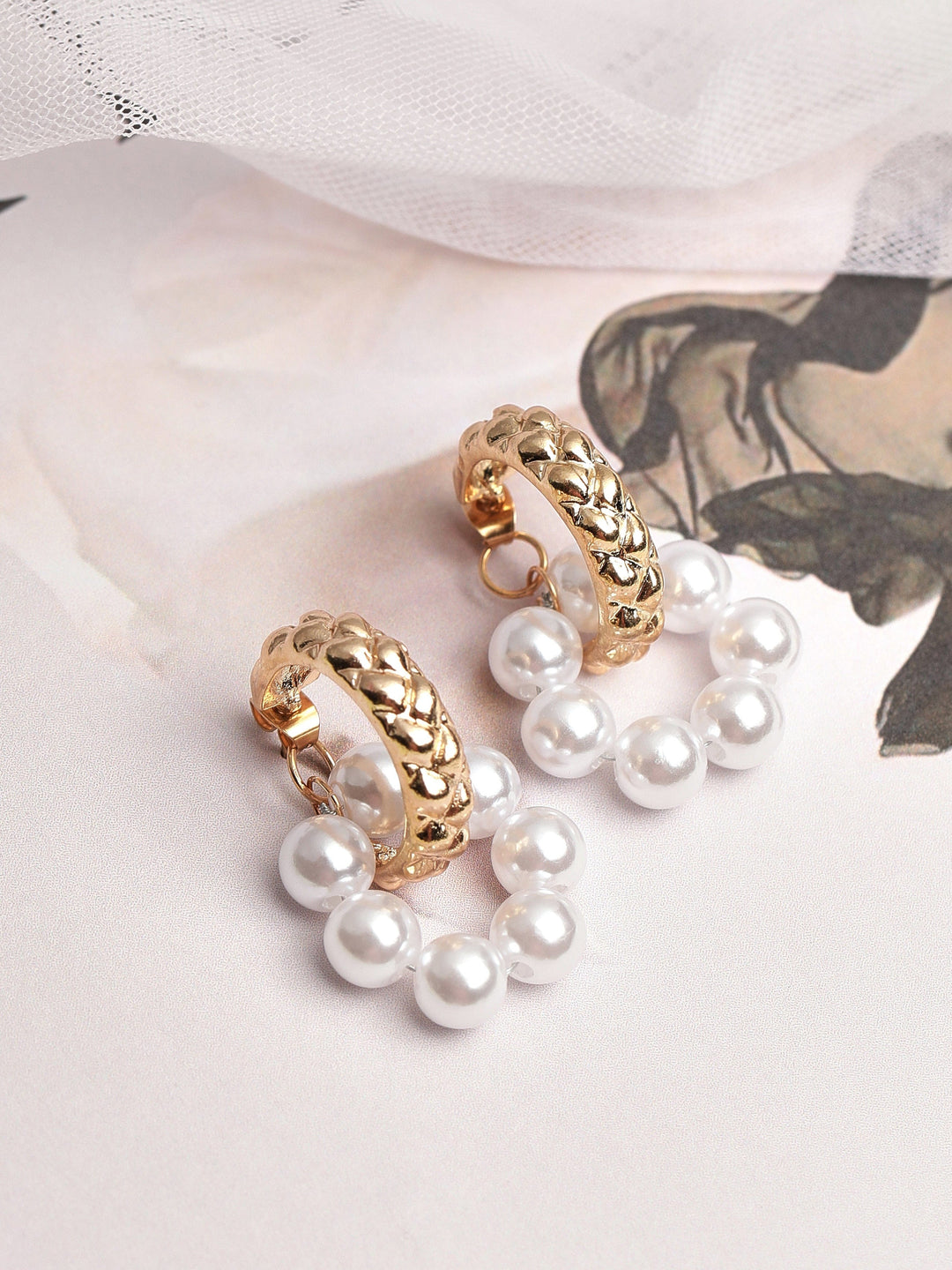 Tokyo Talkies X rubans Gold Plated Pearl Hooped Western Earrings. Earrings