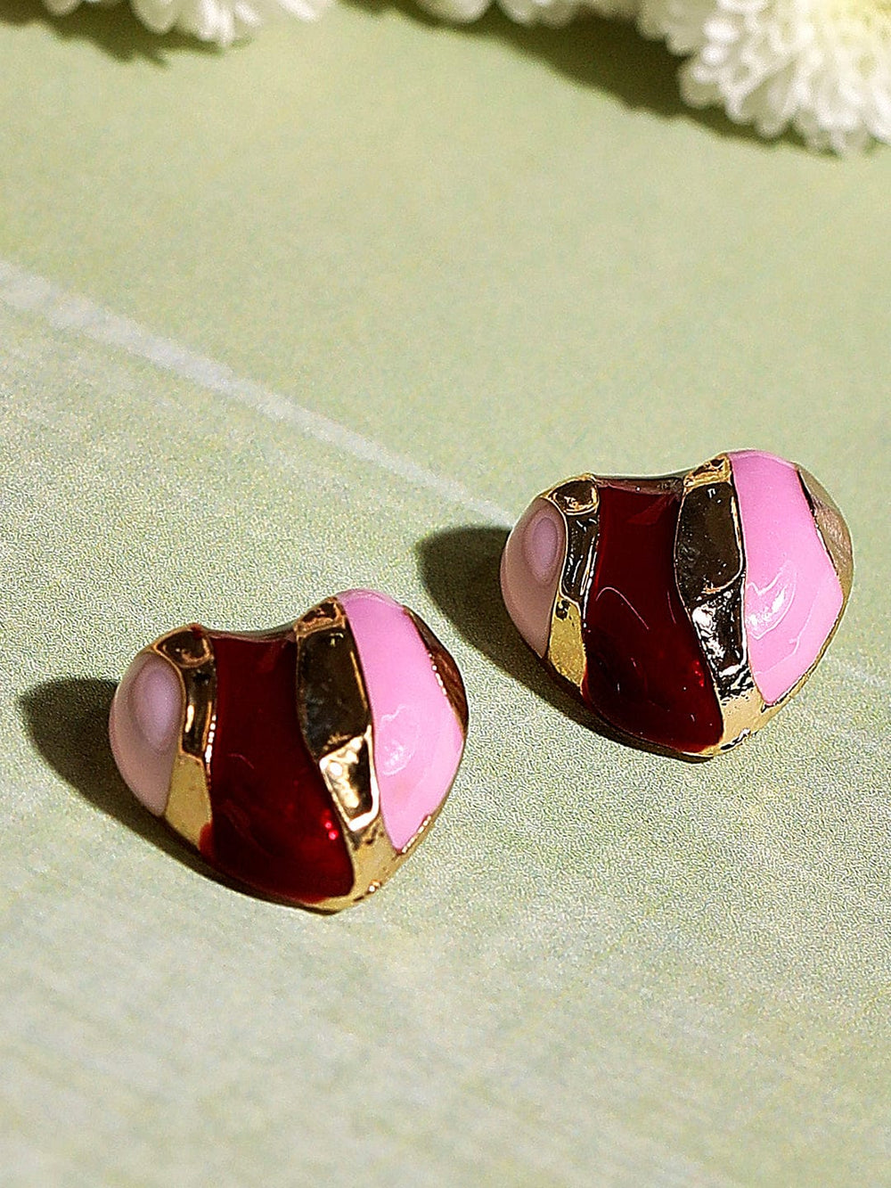 Tokyo Talkies X rubans Set of 2 Drop & Heart Shaped Earrings. Earrings